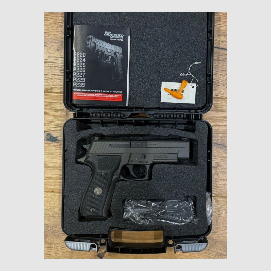 Sig Sauer P226 Legion