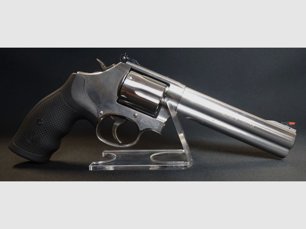 Smith and Wesson Mod. 686