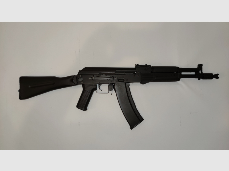 Cyma AK105 (CM.040D) Vollmetall als 0,5 Joule Version