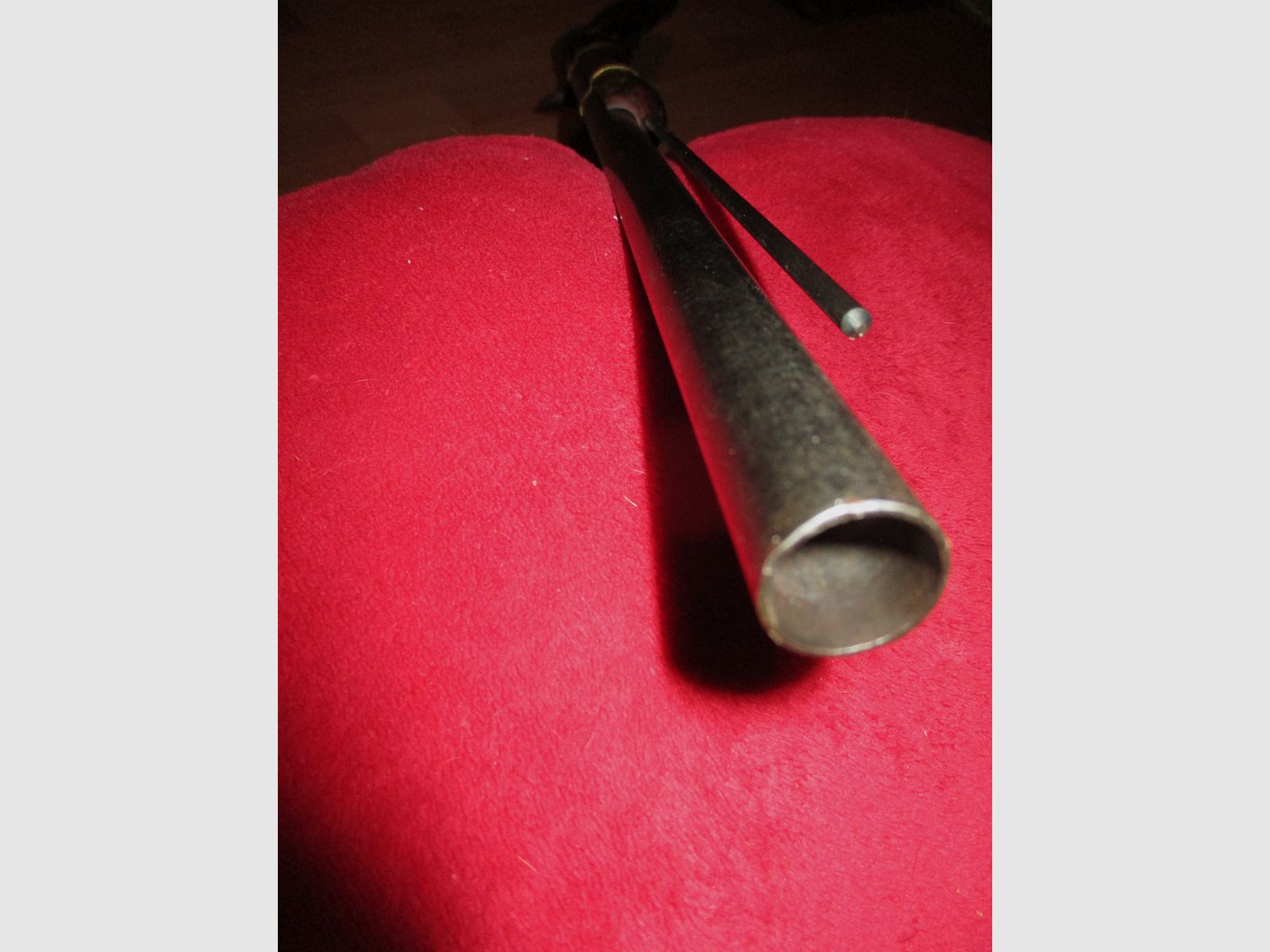 alte Dekoteile, Schweizer Taschenmesser, Jagdbilder, Flaschenöffner, Deko Gewehr, Schwert