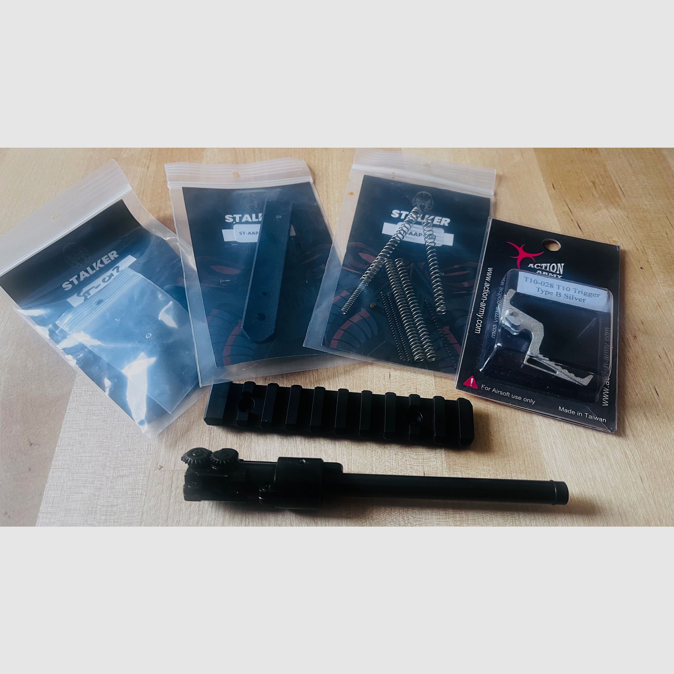 Action Army AAP-01 Assassin GBB z dodatkami i ulepszeniami - Nie jest bronią automatyczną