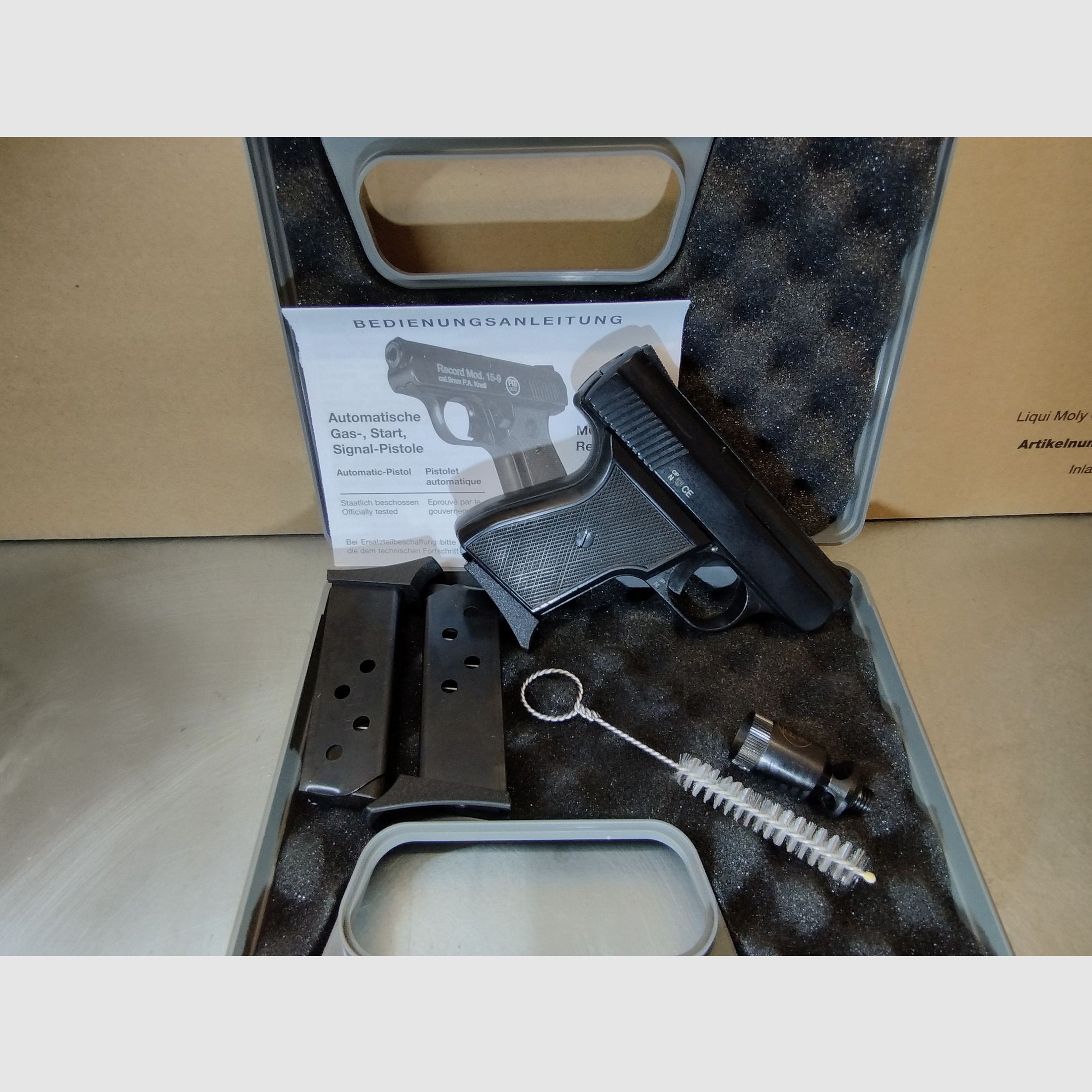 Record Mod. 15-9 blank firing pistol 9mm blued + 2x spare magazine !!like new!!
