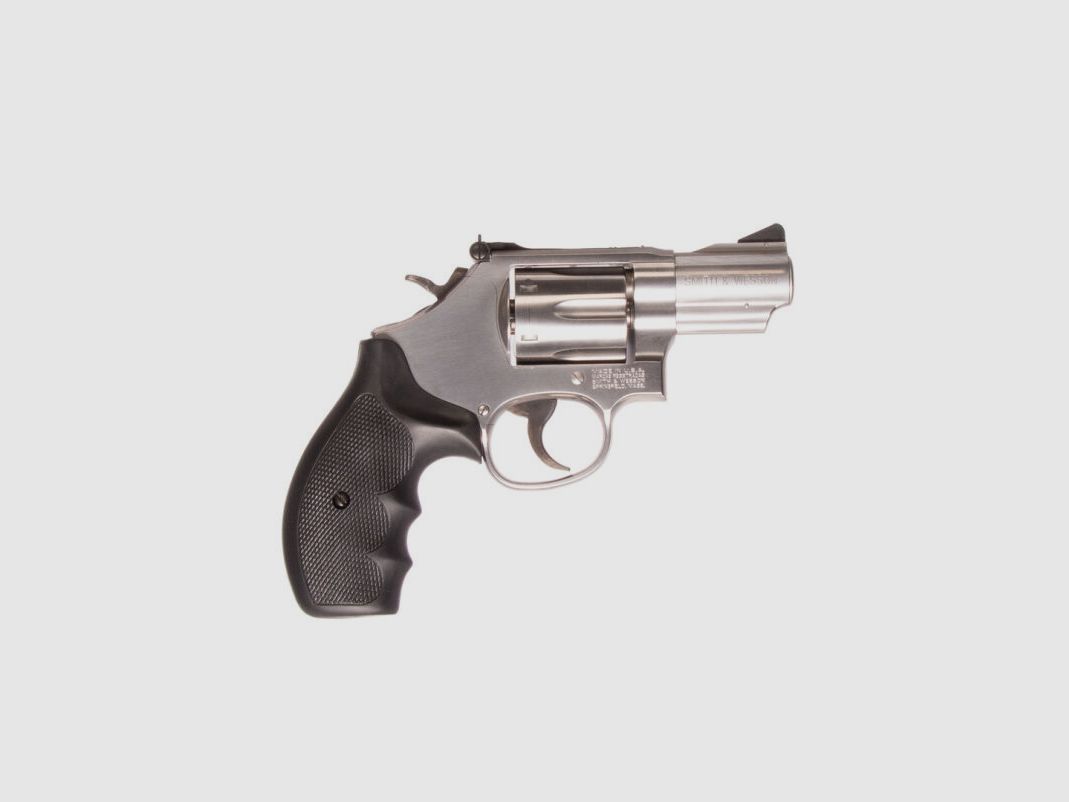 S&W 66