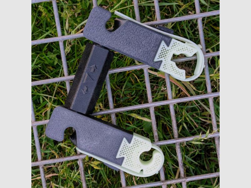 Gewehrhalter-System "Krabbe Pro" für Kopfstützen im Auto | Jagawams