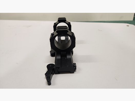 UTG Blockmontage Weaver