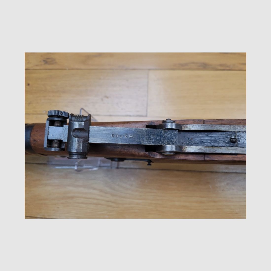 Seltenes englisches Gewehr Lee Enfield MKIII (UND NICHT MKIII(*) !) – Cut-off UND Volleyvisier – SEHR seltene Herstellung B.S.A 1914 ! Originalkaliber 303 Brit. – vollständig einheitlich nummeriert – Einheitsscheibe – MUSEUMSZUSTAND !, Bild 31 von 40