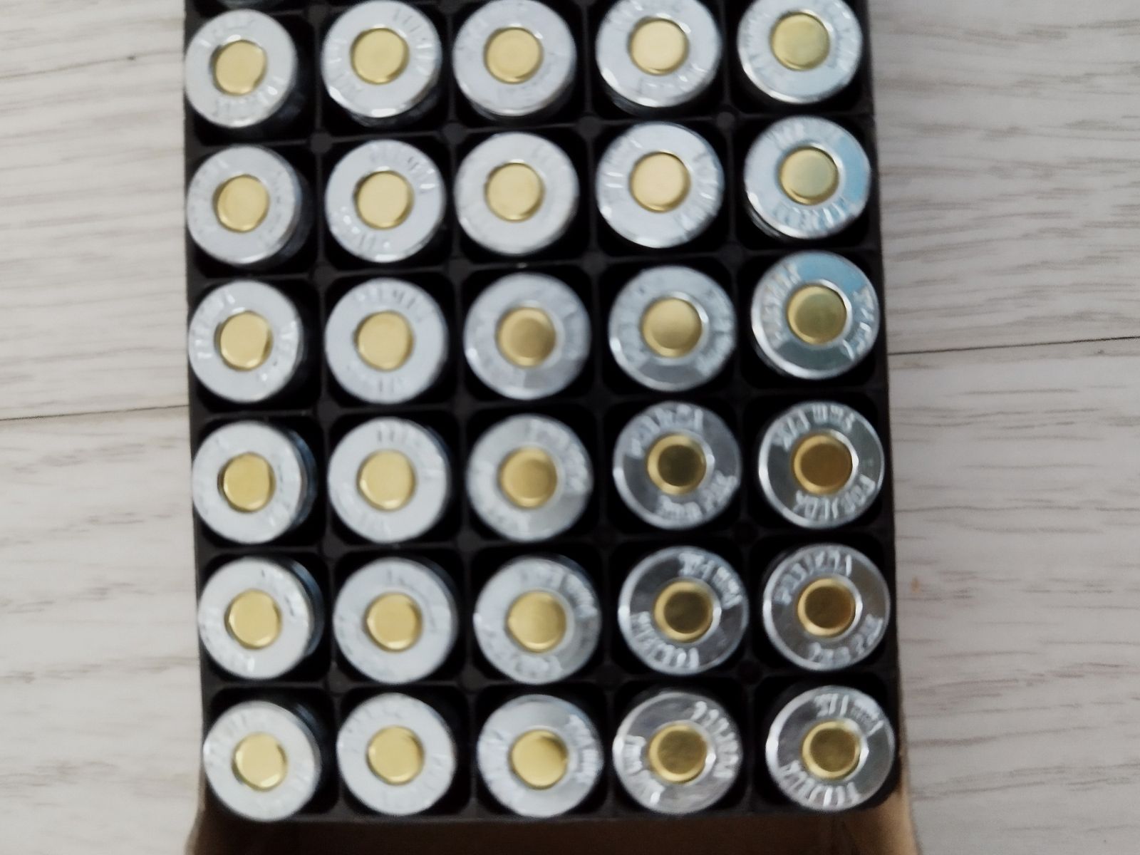 650 (13x 50) Schuss 9mm P.A.K  Victory