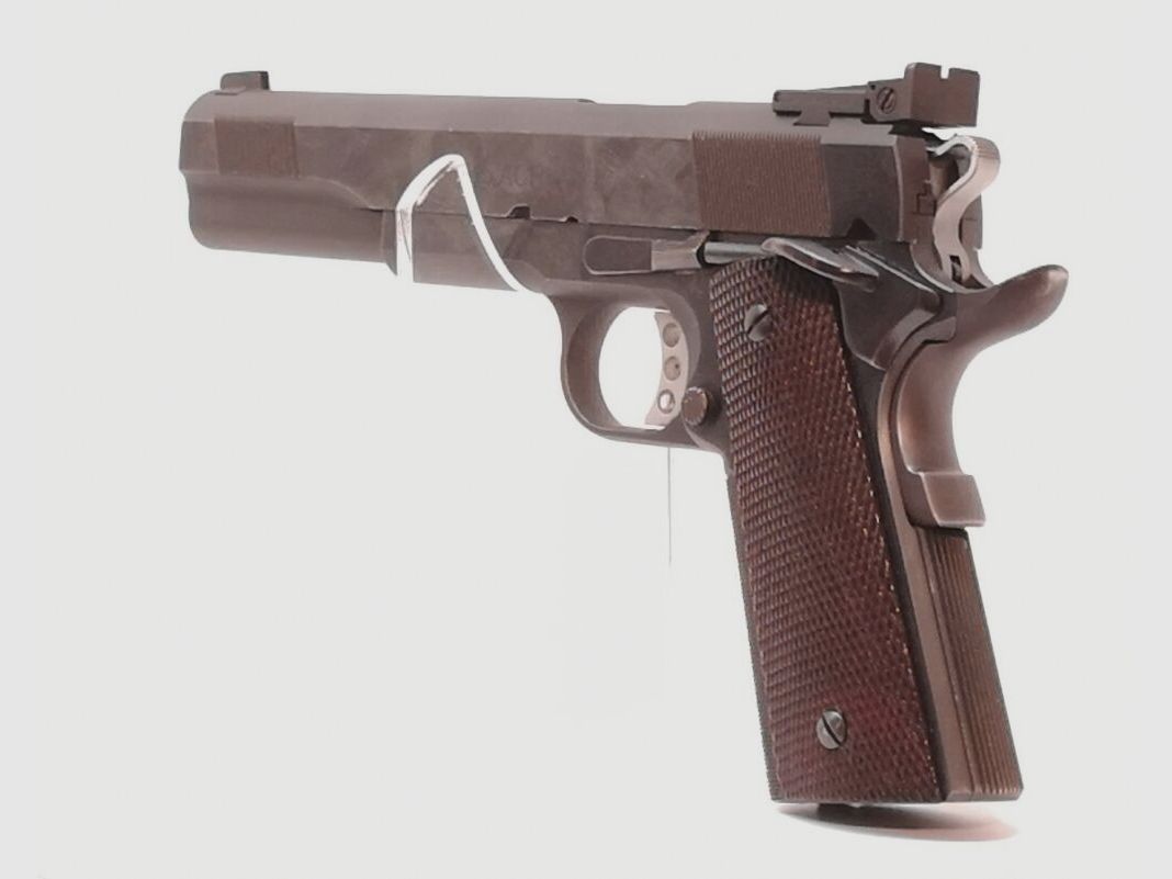 Les Baer	 Custom 1911