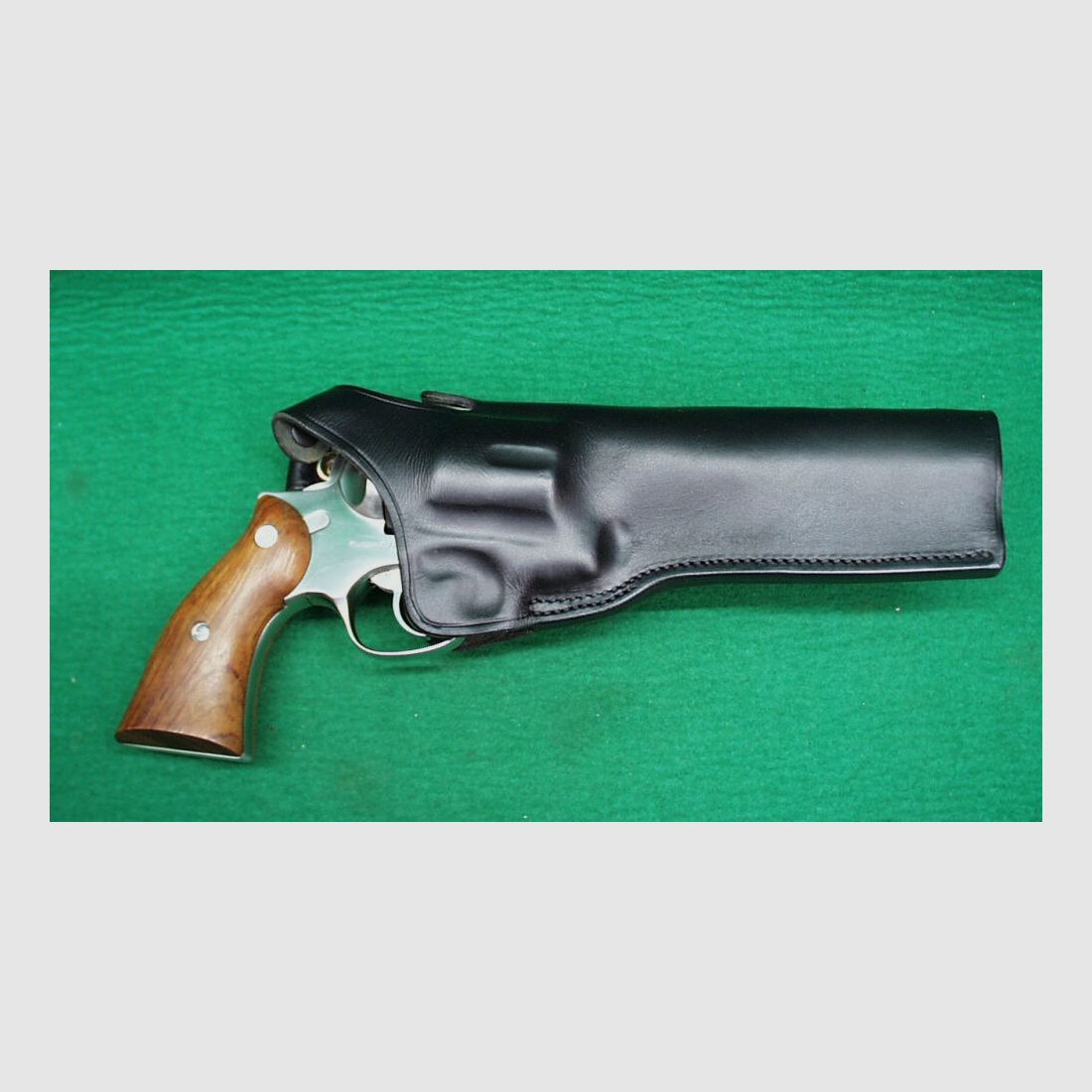 Ruger Redhawk revolver 5.5", stainless