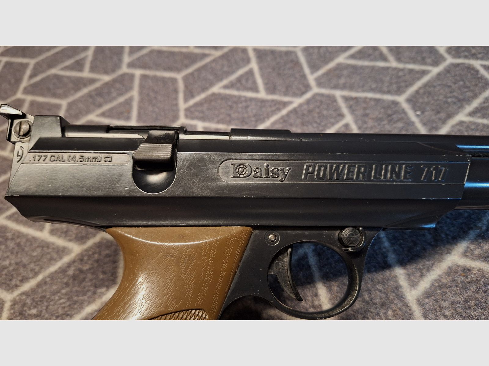 Air pistol Daisy Powerline 717