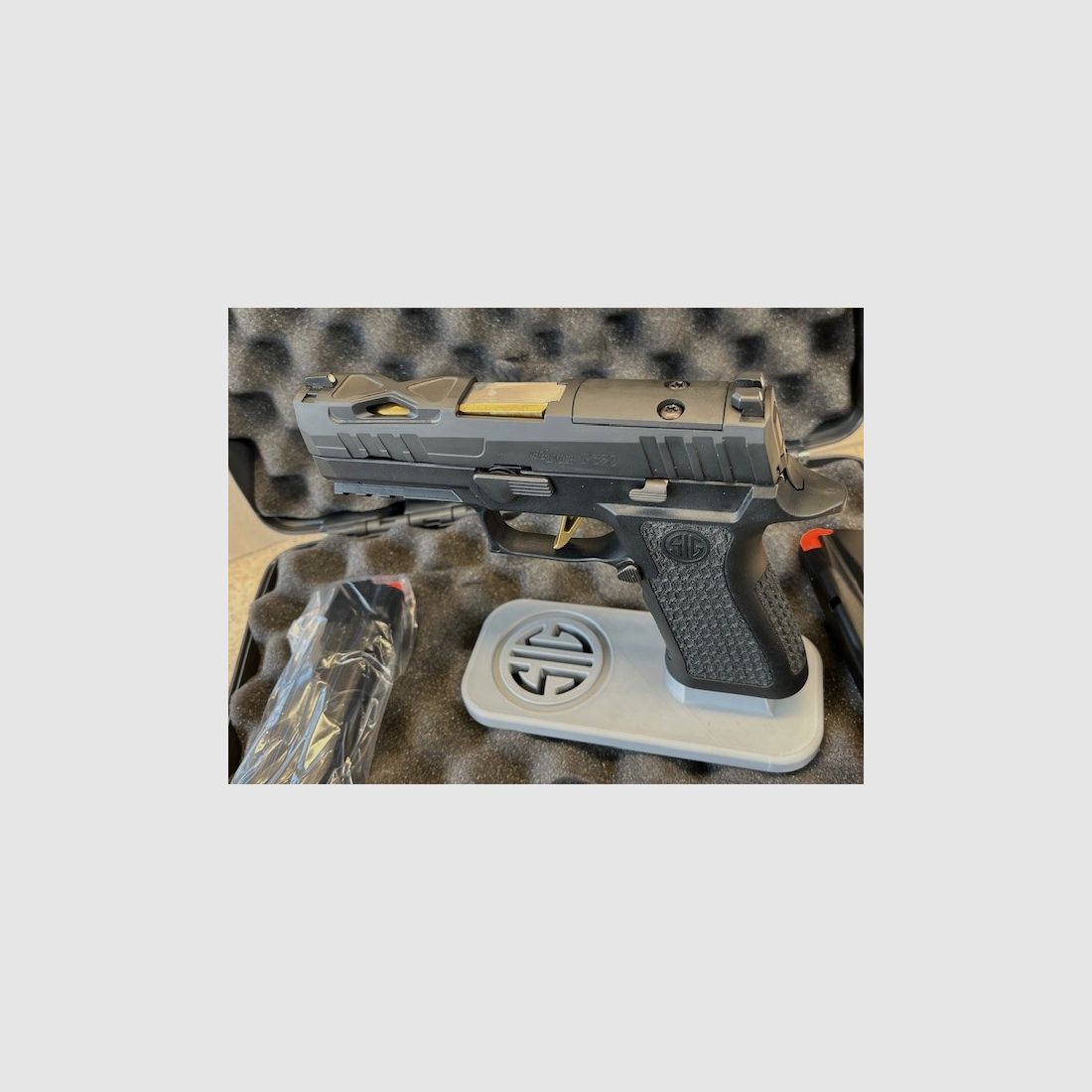SIG SAUER P320 XCarry Spectre Einzelstück