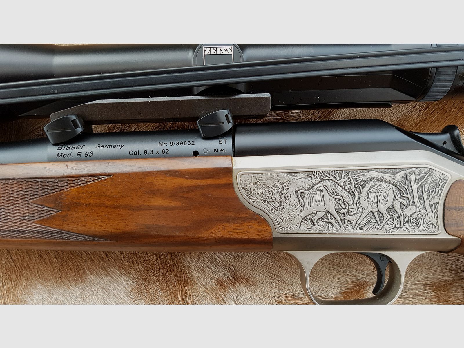 Blaser R93 Luxus, kal. 9,3x62, Blaser montaż siodłowy Zeiss 3-12x56