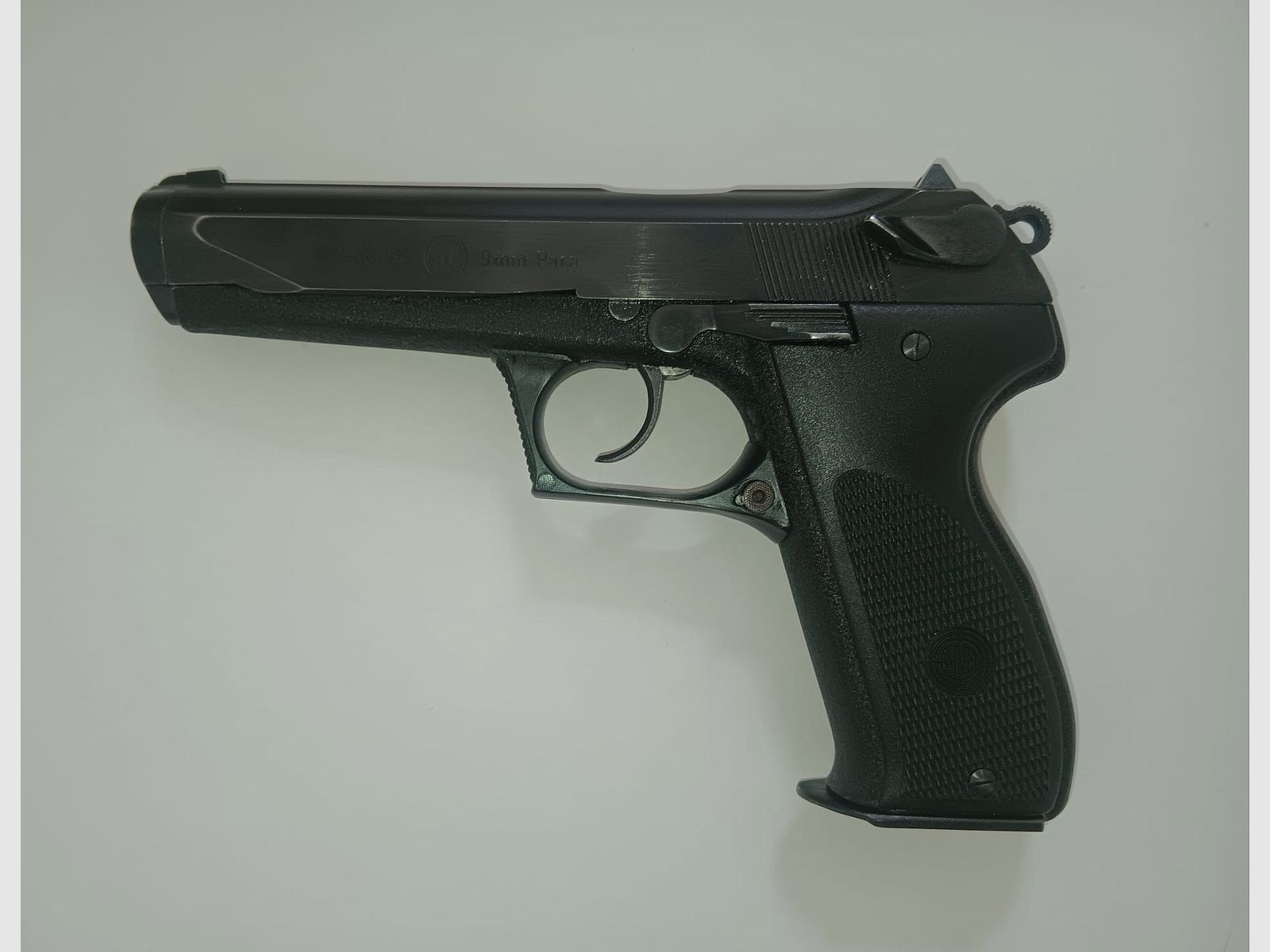 Pistola Steyr GB 9mm Para