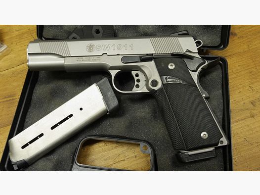 Smith & Wesson 1911 inox 45acp