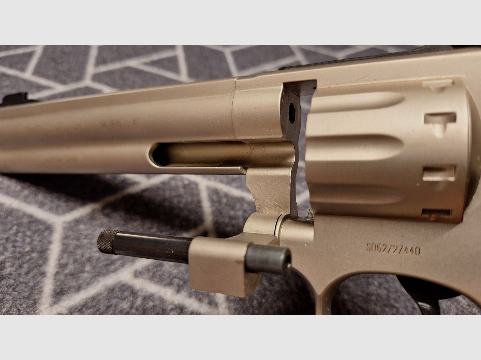 Revolver Smith & Wesson 686 - 6 Zoll Nickel 4,5 mm Diabolo