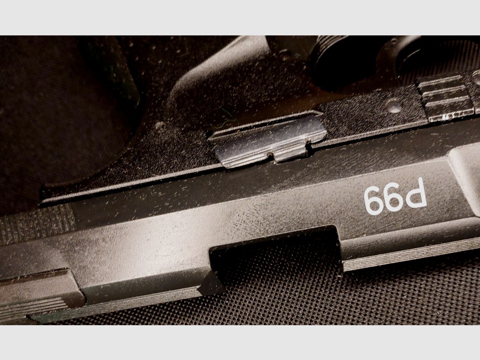 Walther P99 Schreckschuss Pistole 9mm P.A.K. (PTB 762) P 99 OVP mit Koffer.