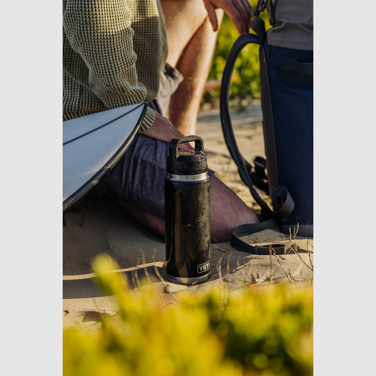 Bouteille YETI® Rambler 26 Oz - Noire, image 5 sur 6