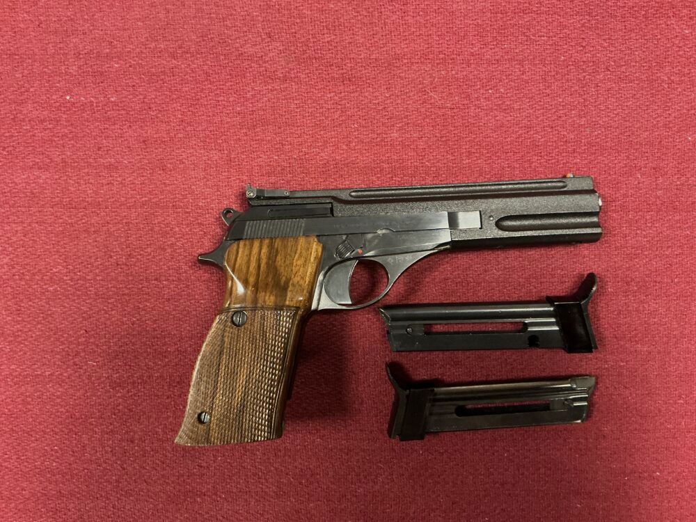 Beretta Model 76