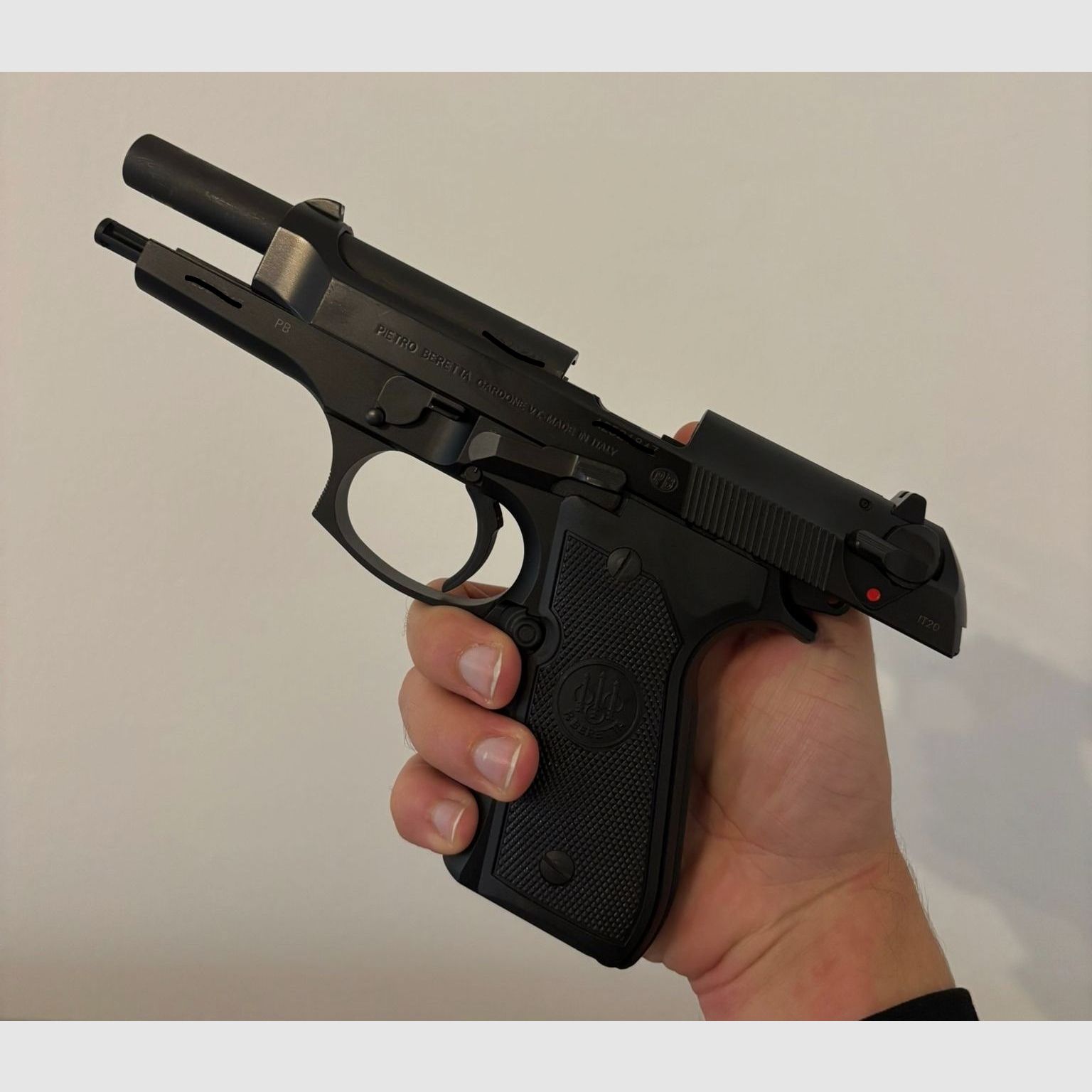 Beretta 92 FS 9x19 pistola