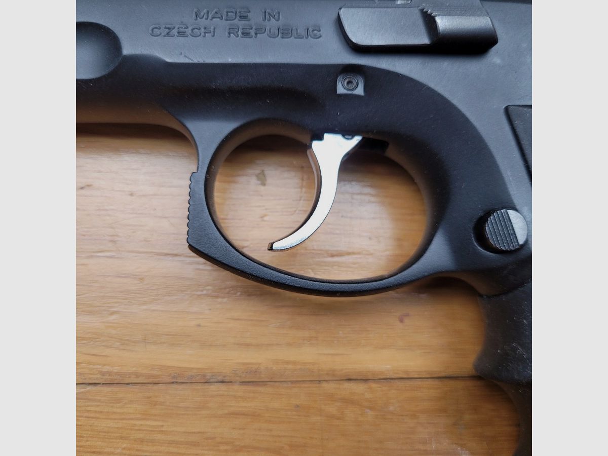 Pistola usata CZ75 – Modello B – calibro 9 x 19 – Tutto in acciaio – Condizioni meccaniche ed esterne impeccabili – Ottimo stato, immagine 16 di 16