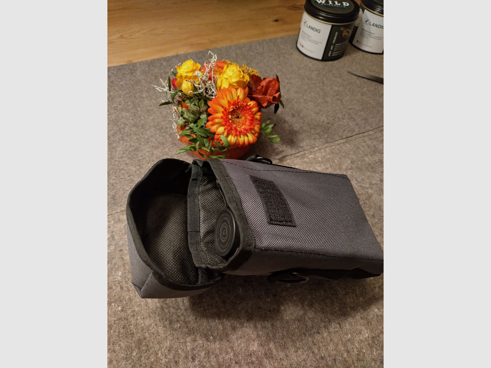 Night vision attachment Hunsrück NSG 45 with Hunsrück IR 850 and adapter ring M33.5x0.75mm to M52x0.75mm. Absolutely as new, no use!!!