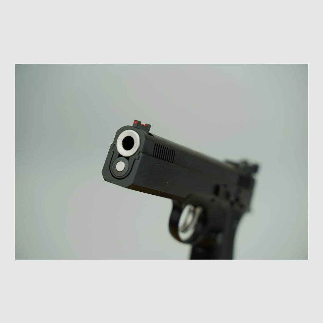 CZC Europa A01 Długi Pokrowiec na Kurz