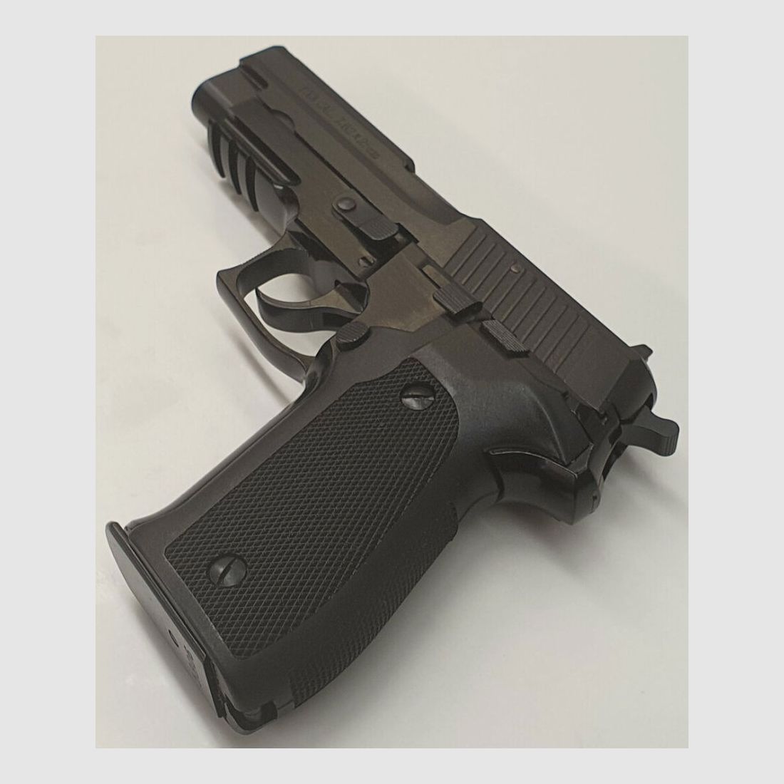 Pistola semiautomática NORINCO Mod.NP762/ NP22/ PX-3 en calibre 7,62x25tokarev incluyendo accesorios, imagen 2 de 10