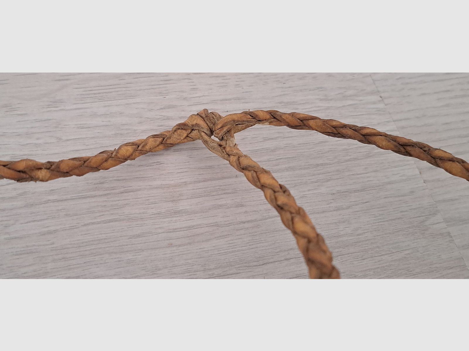 South American bola, gaucho slingshot weapon, cattle catching, hunting, handmade, genuine leather