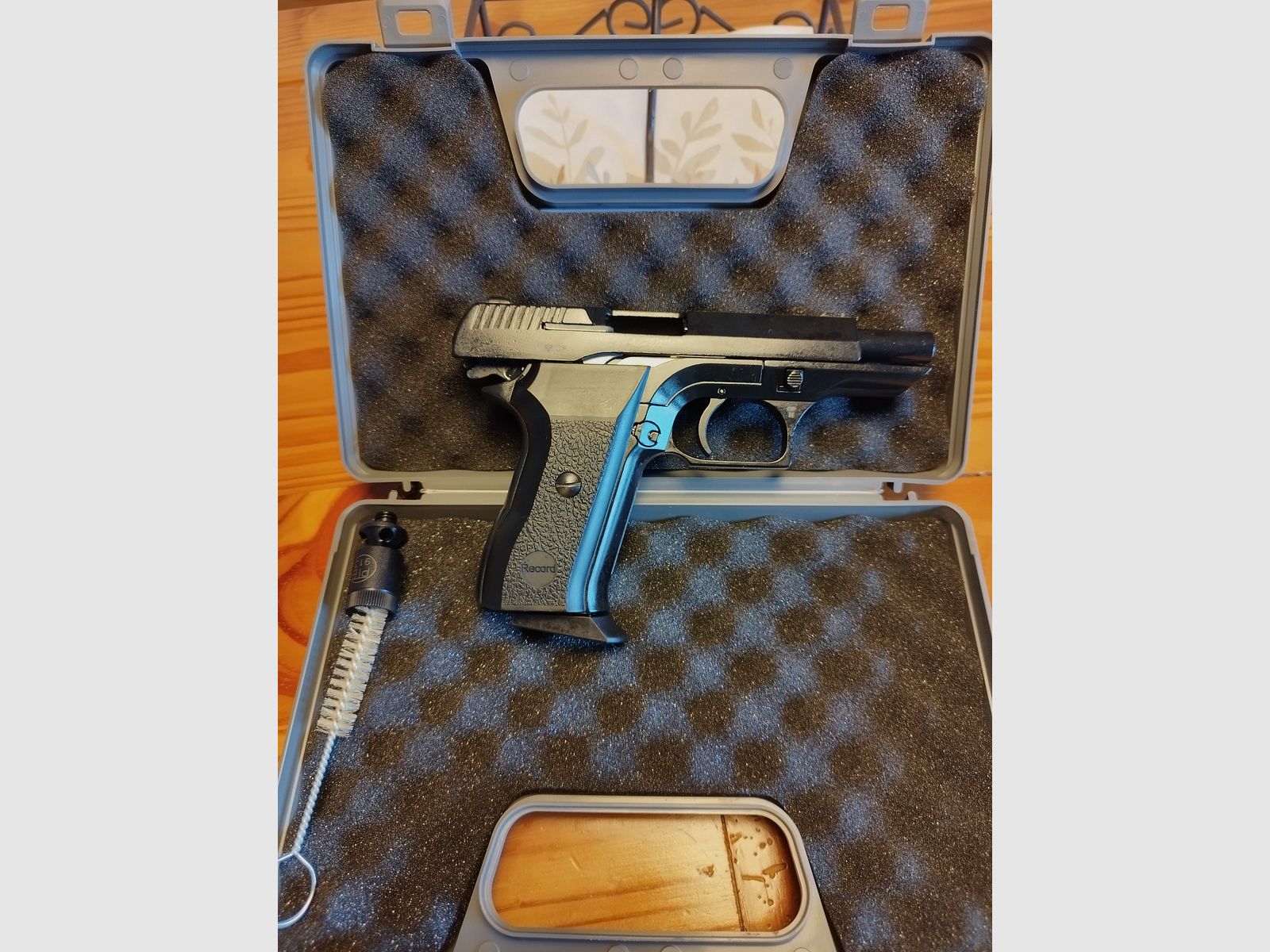 Record COP Schreckschuss Pistole 9 mm P.A.K brüniert !! Neuwaffe!!