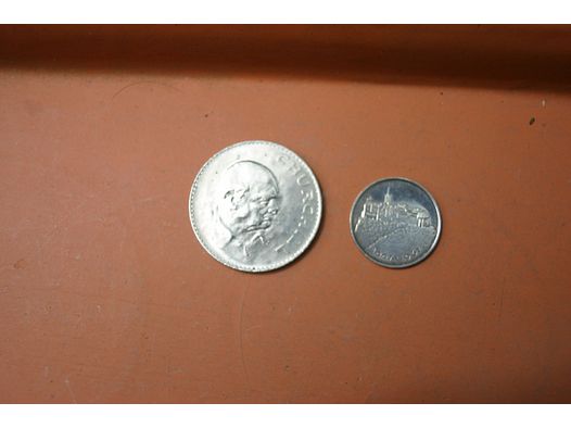 Sammler-Münzen Churchill und Wartburg