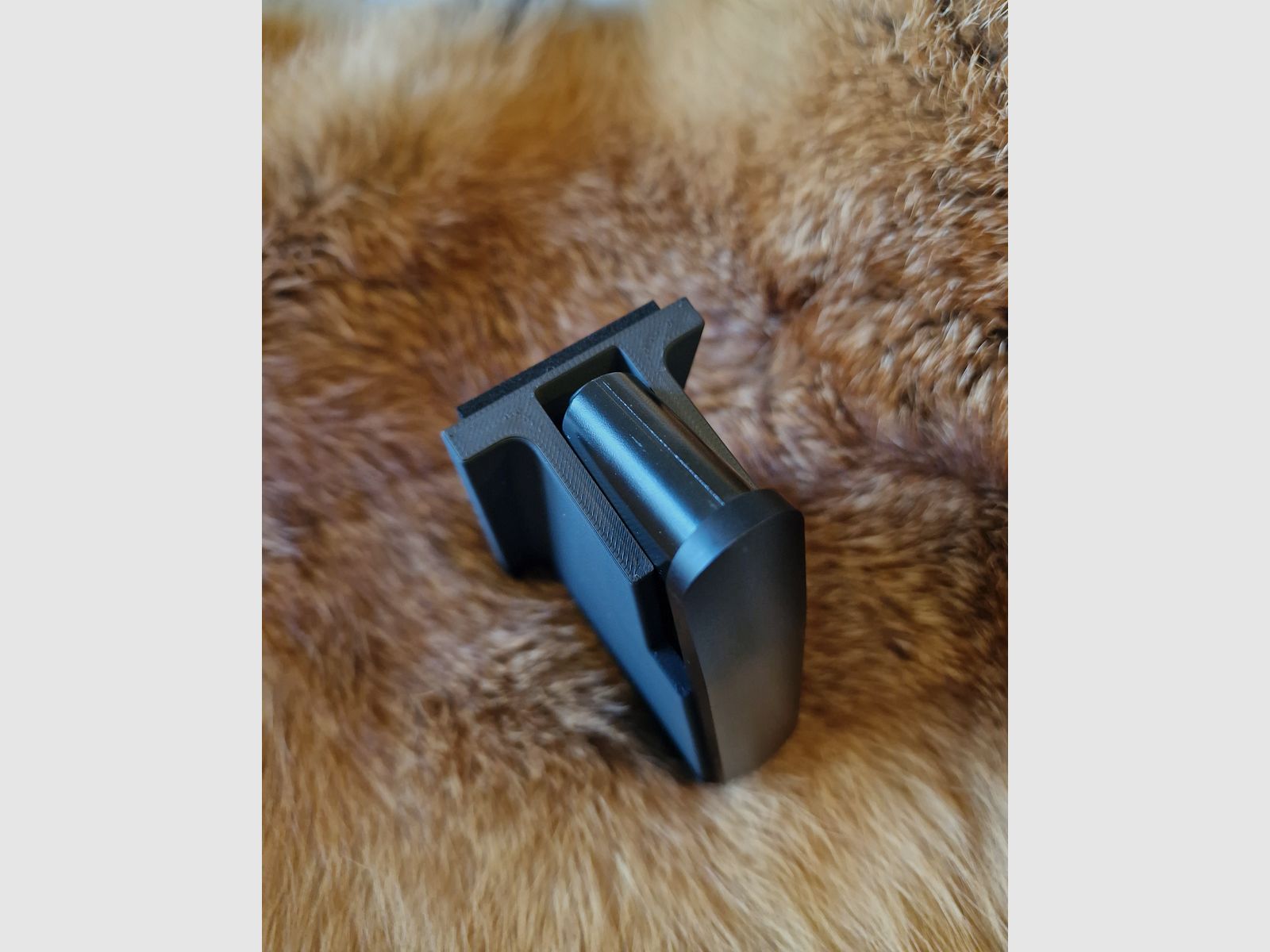 Abzugs- / Magazinhalterung für Blaser R8 / Mauser & Sauer S 100 S101 S404 S505 / M25