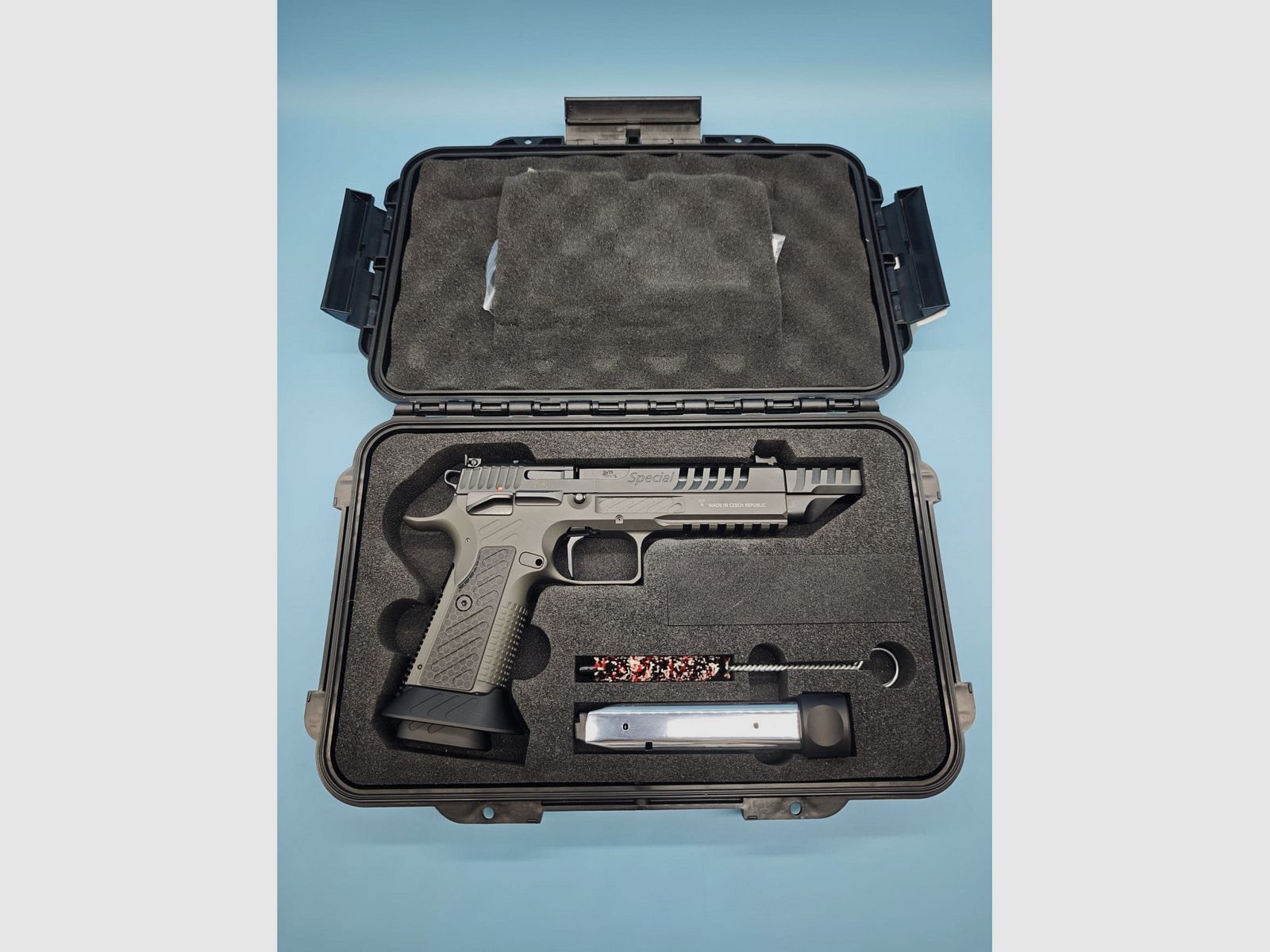 Pistole ARMA ZEKA AZ P1 Super Optics 3 Special Kal. 9mm, Bild 5 von 7