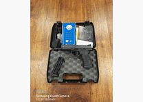 BERETTA APX 9X21
