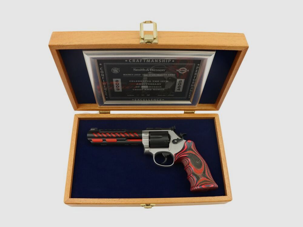 Smith & Wesson 686 Demon Limited Edition