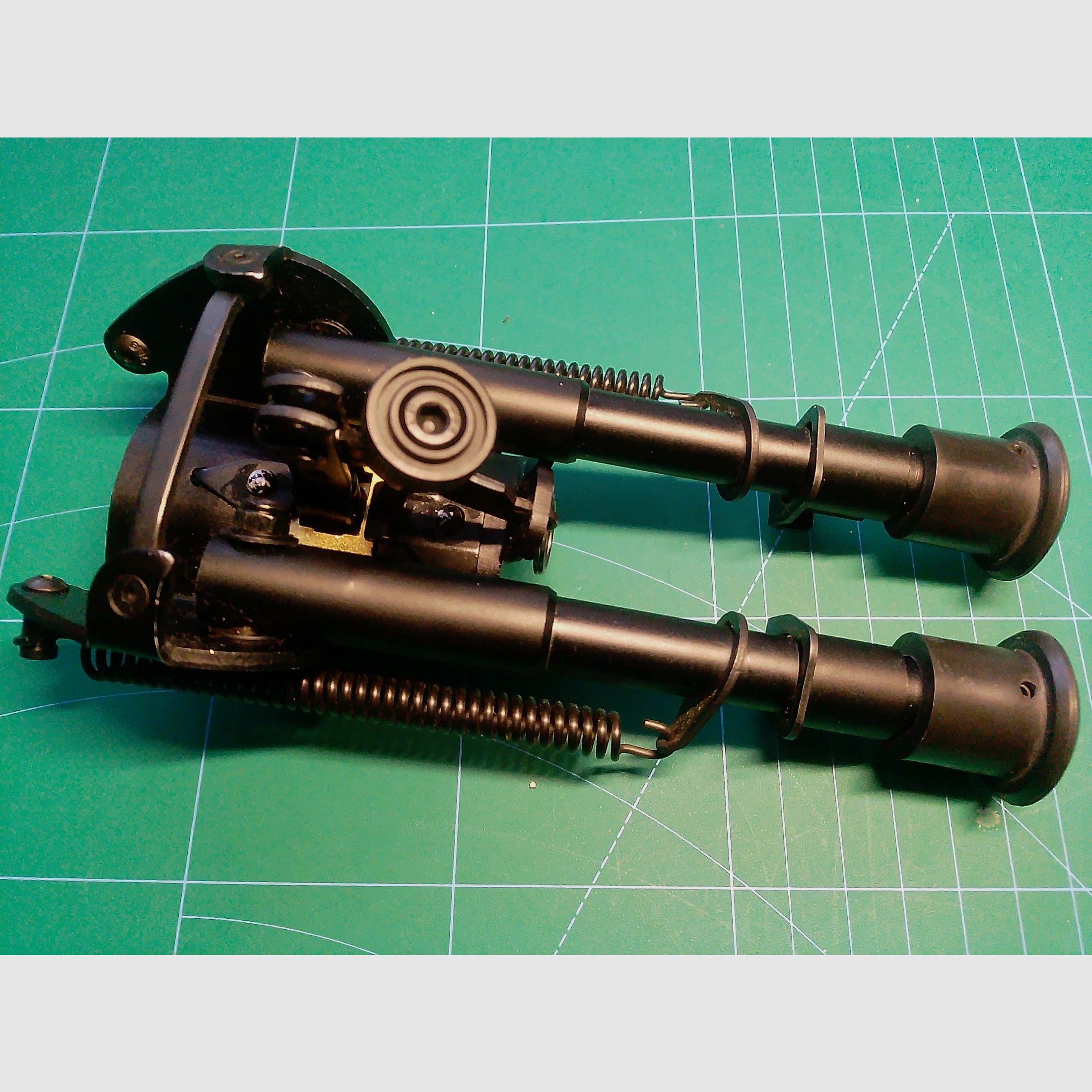 Zweibein 22 mm Metall Airmagnum PCP Gewehr mit Federn höhenverstellbar Gummi an den Füßen