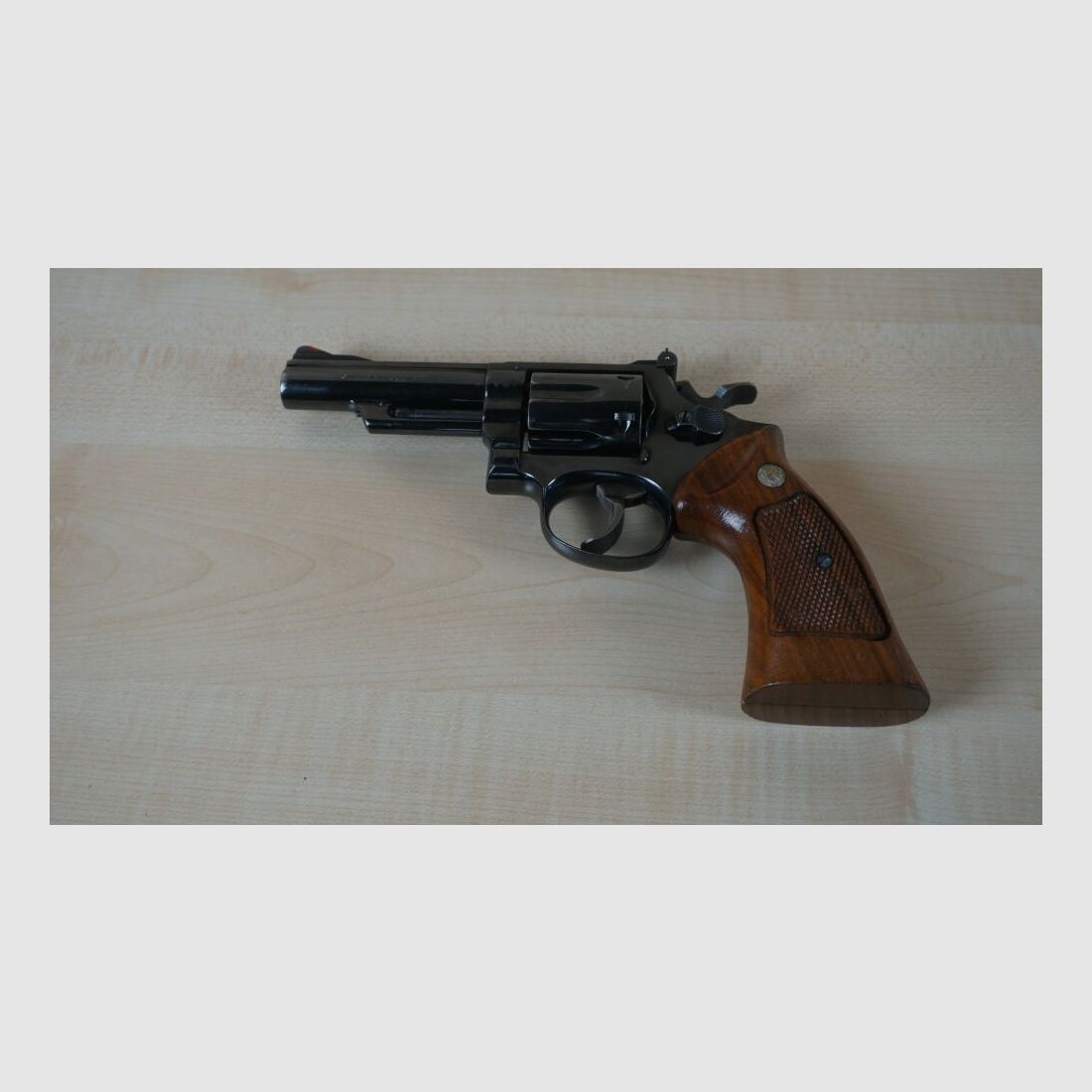 Smith & Wesson 19 -2