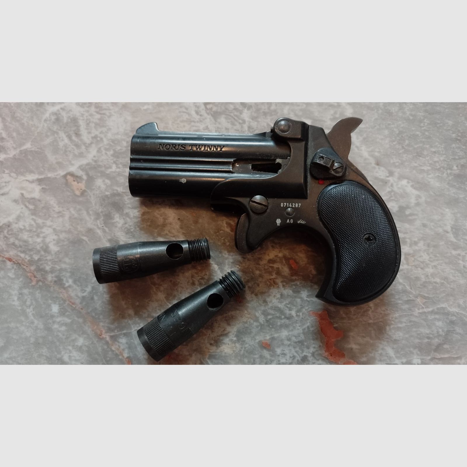 Noris Twinny Derringer Kal. 9mm / .380 - KNALL-GAS-SIGNAL-Defekt