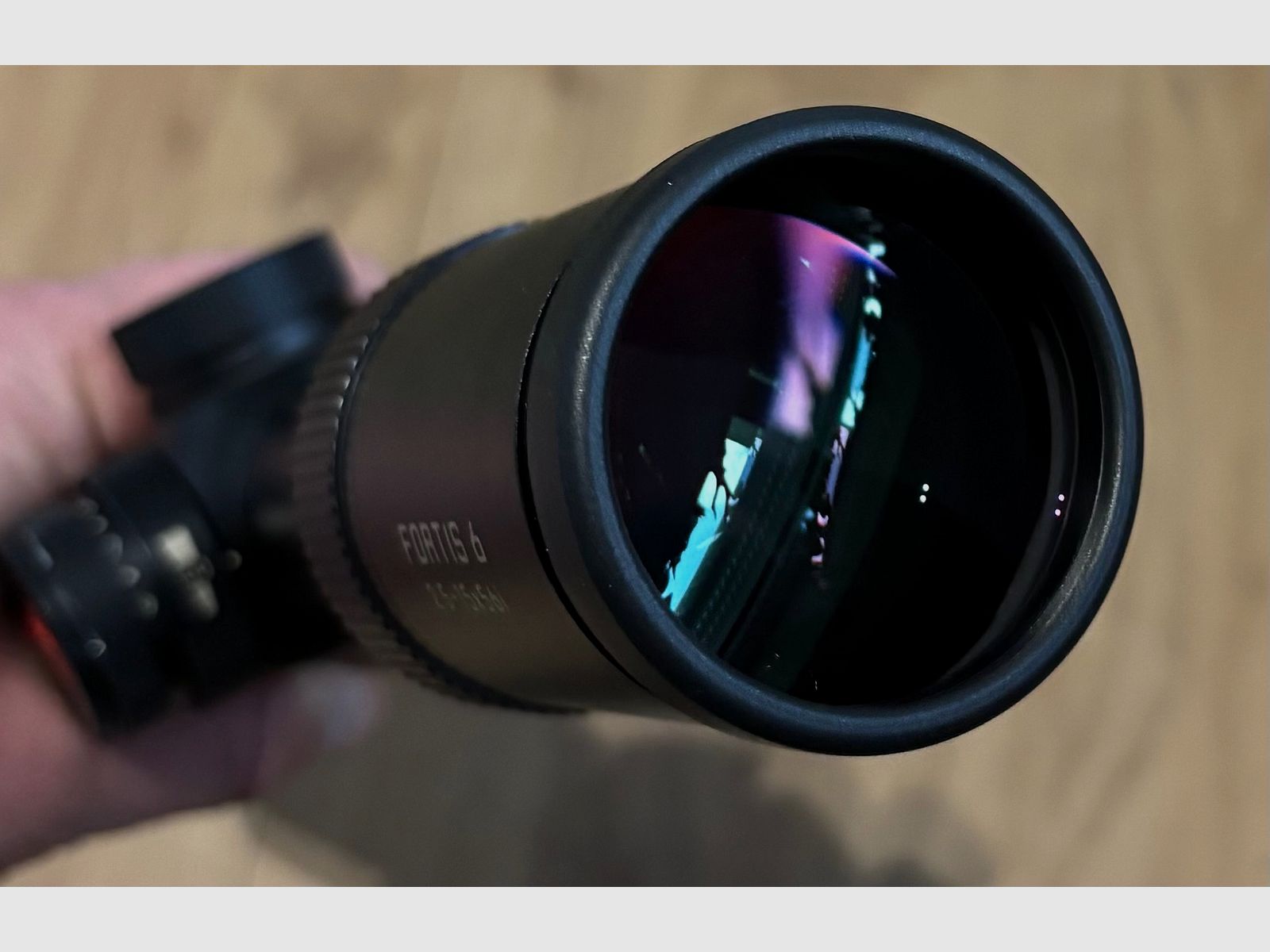 Leica Fortis 6 2.5-15x56 LA4