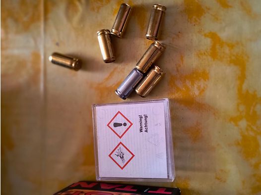 Gas und Schreckschusspistole Walter 9 mm