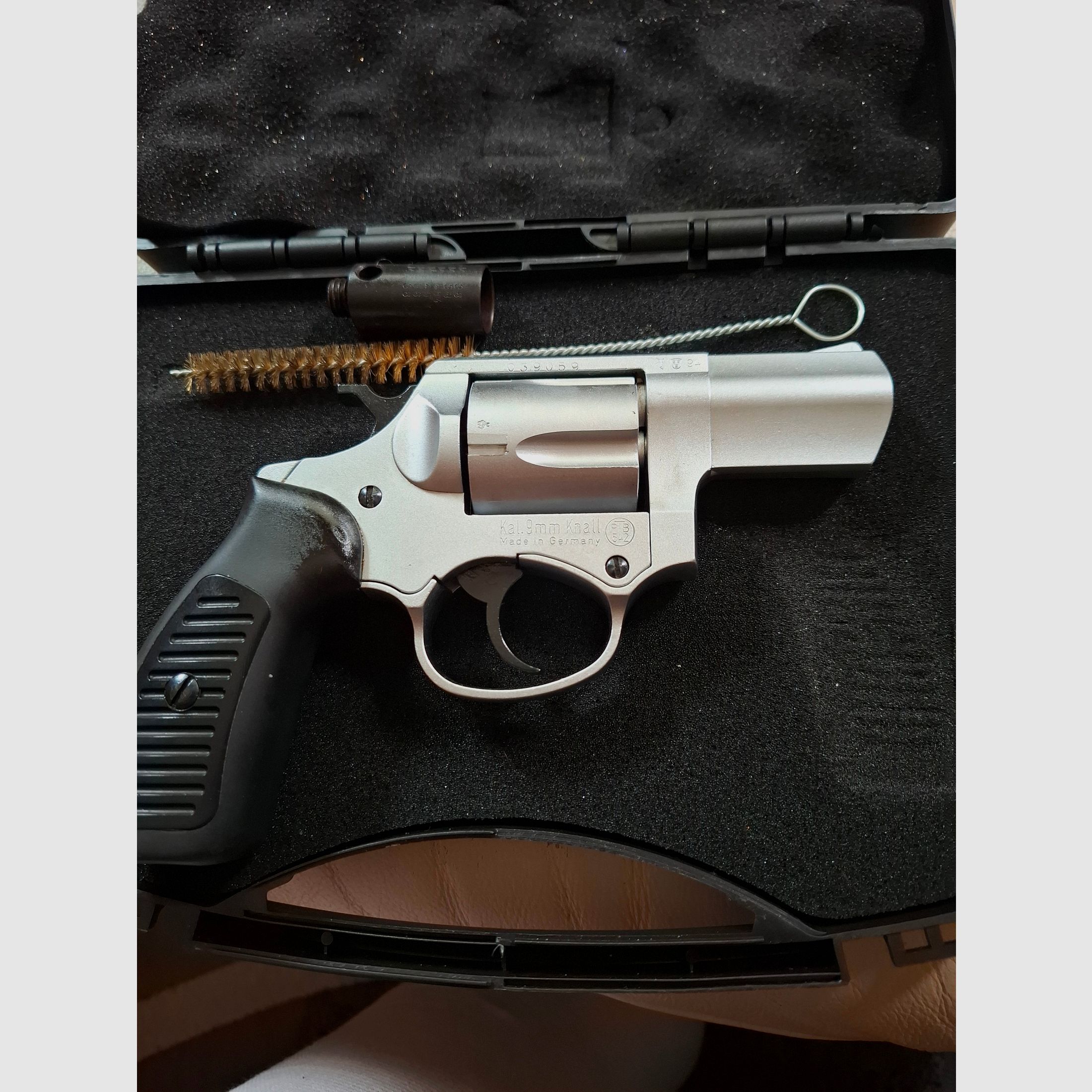 ME 38 Compact Titan 9mm RK PTB 542 "VERY GOOD