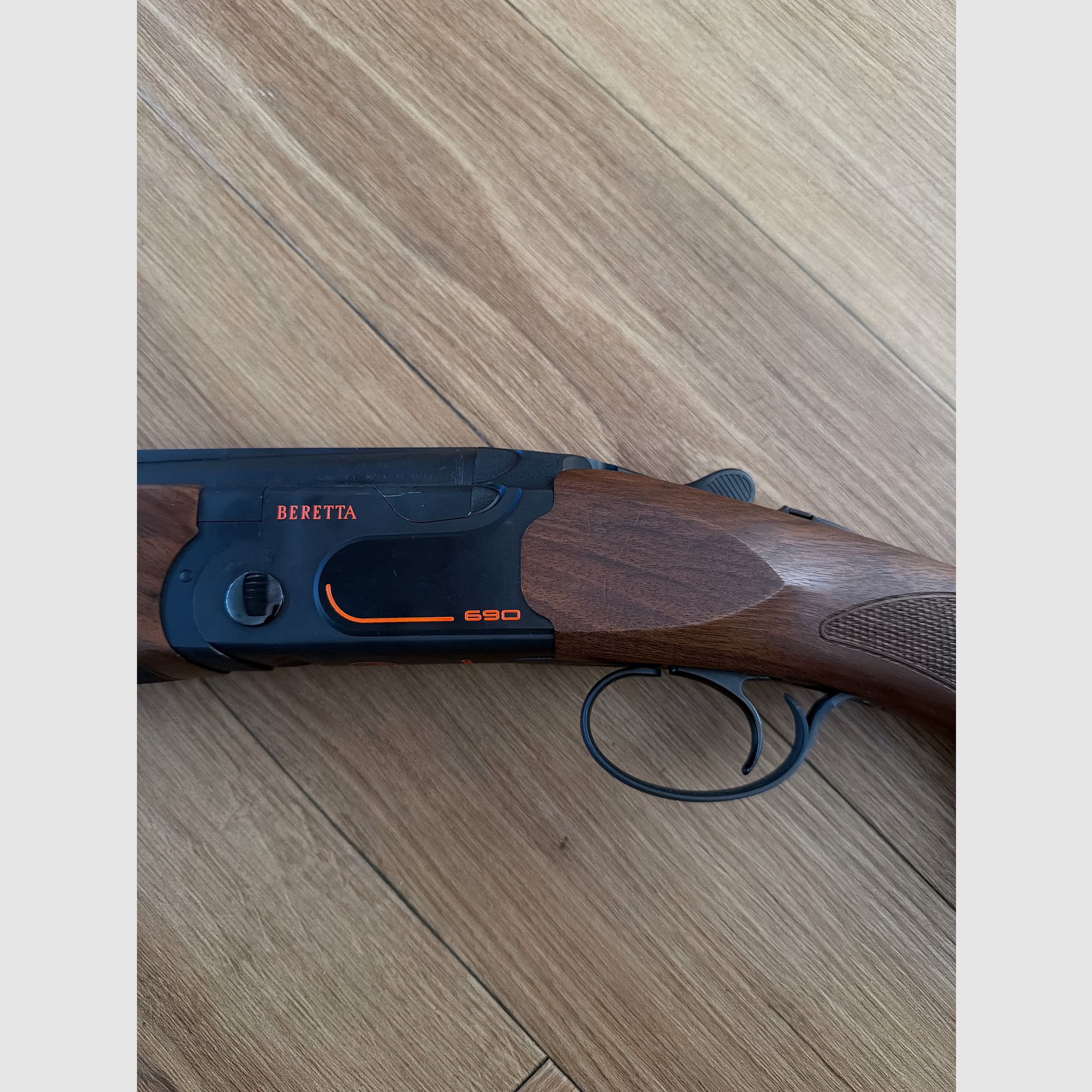Beretta 690 Compe. like new from 22