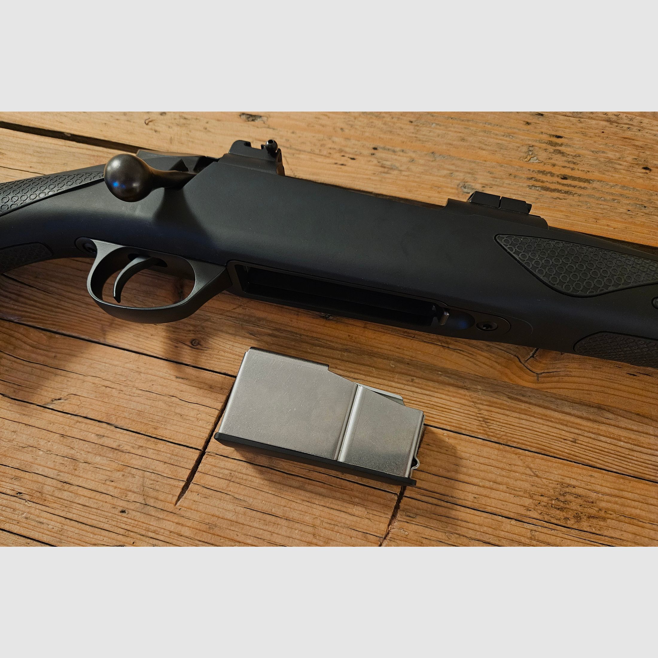 Sako 85 M 8x57 IS manual cocking Cerakote - no Sako 90 Sauer 202 101 Heym SR 21 30 Mauser 98 12 Blaser R8 308 30-06 9.3x62