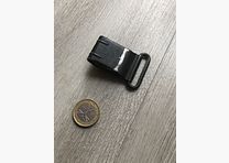 Ganci per cinghie di fucile
