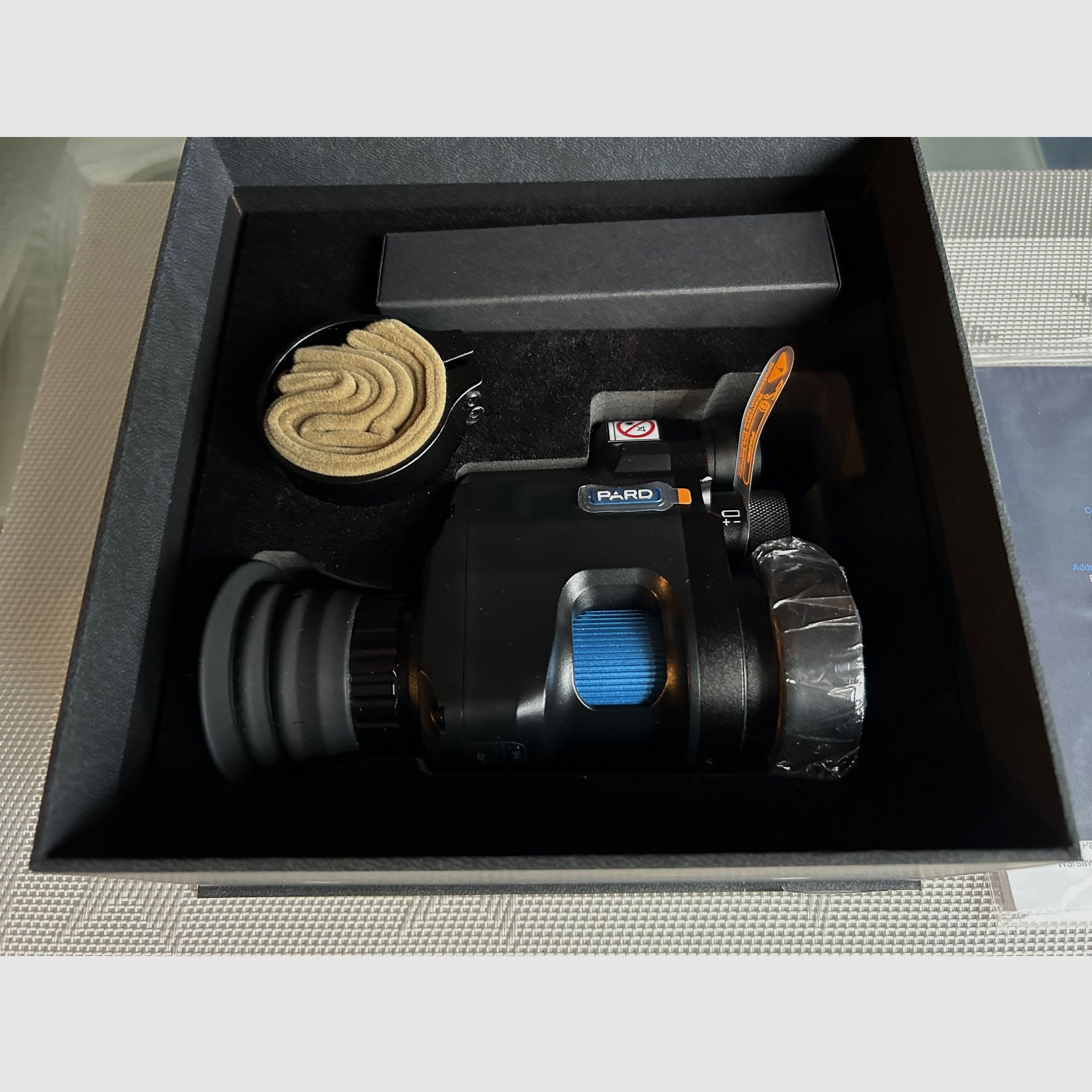 PARD NV007V2 940 nm night vision attachment – like new – invoice 14.07.2026 – original packaging