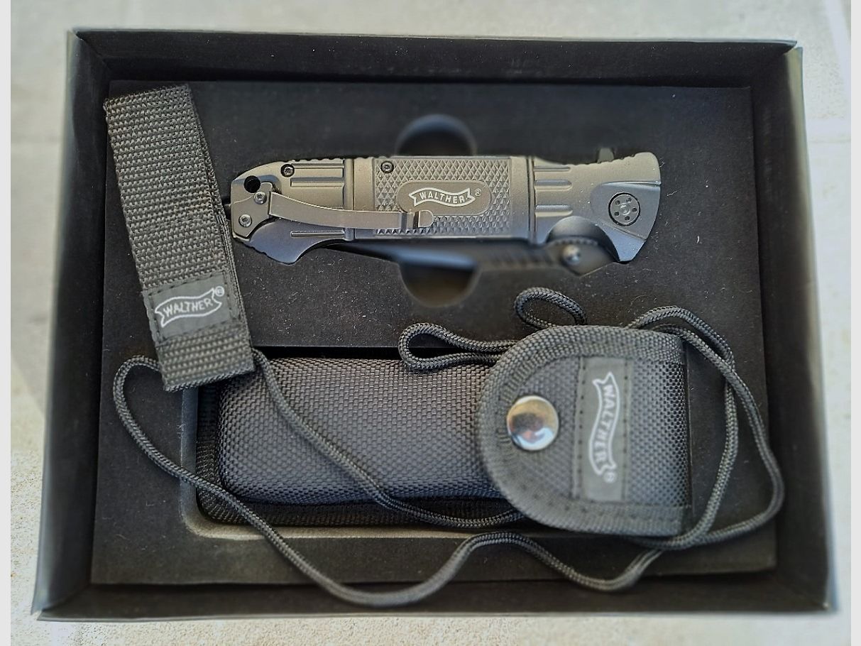 Walther Black Tanto Knife folding knife rescue pocket knife glass breaker case EDC