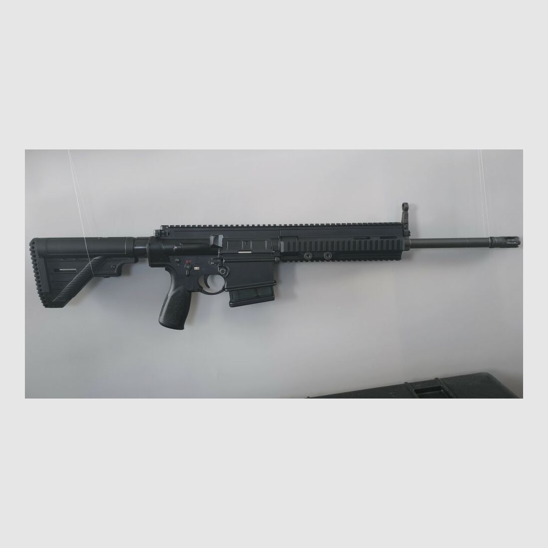 Heckler & Koch MR308 16,5" Quadrail Osłona ręczna czarna z Slimline Schulte .308Win, zdjęcie 8 z 16