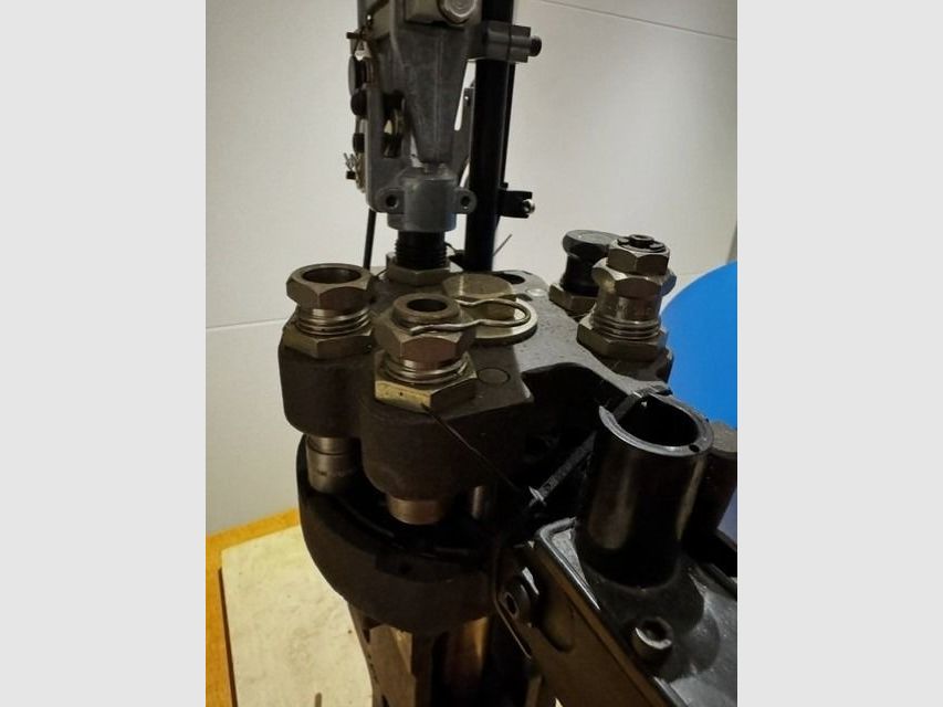 Wiederlademaschine Dillon RL 1050  .45 ACP