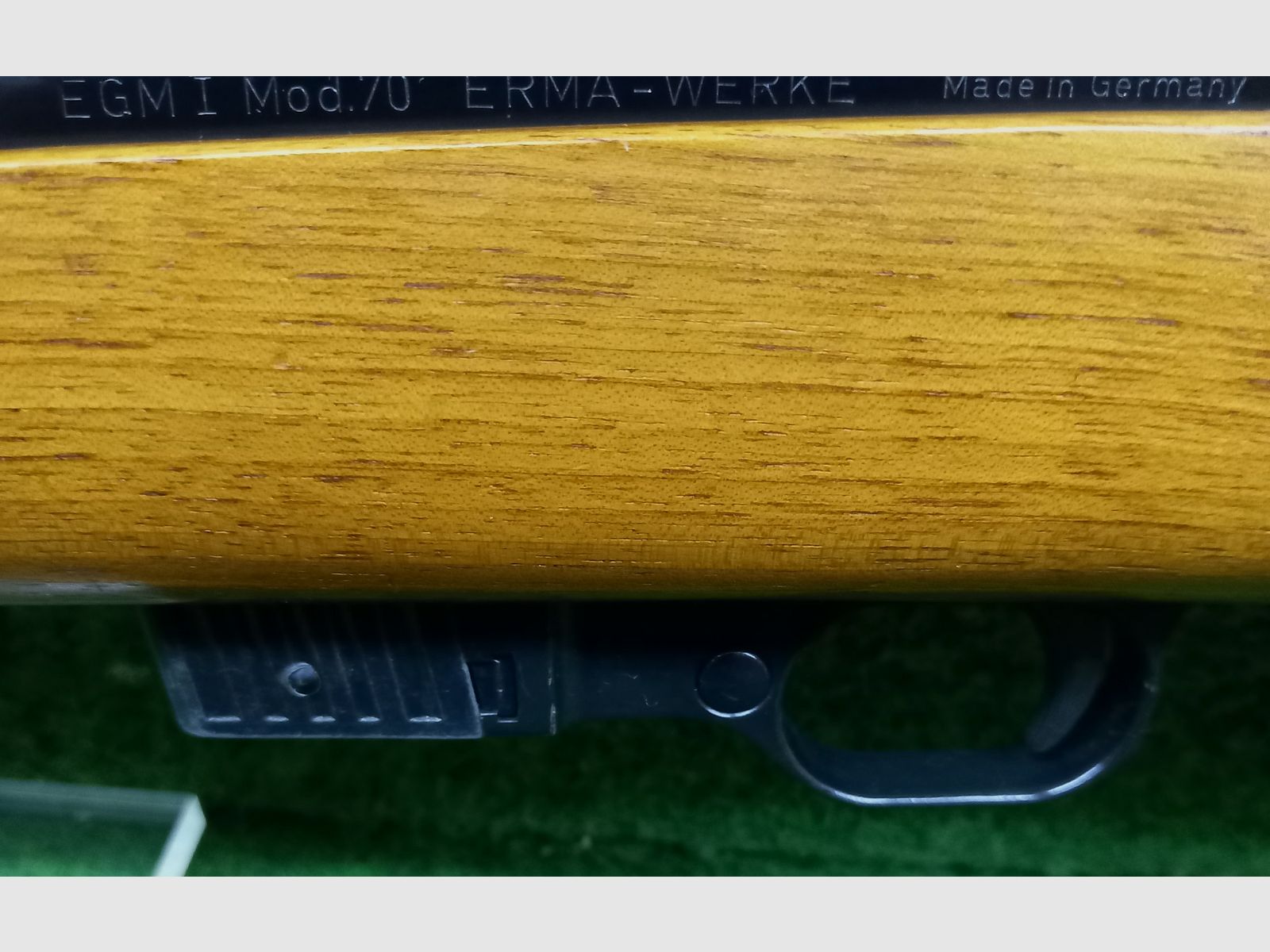 carabina semiautomática ERMA EGM1 de 1970 en calibre .22Lr