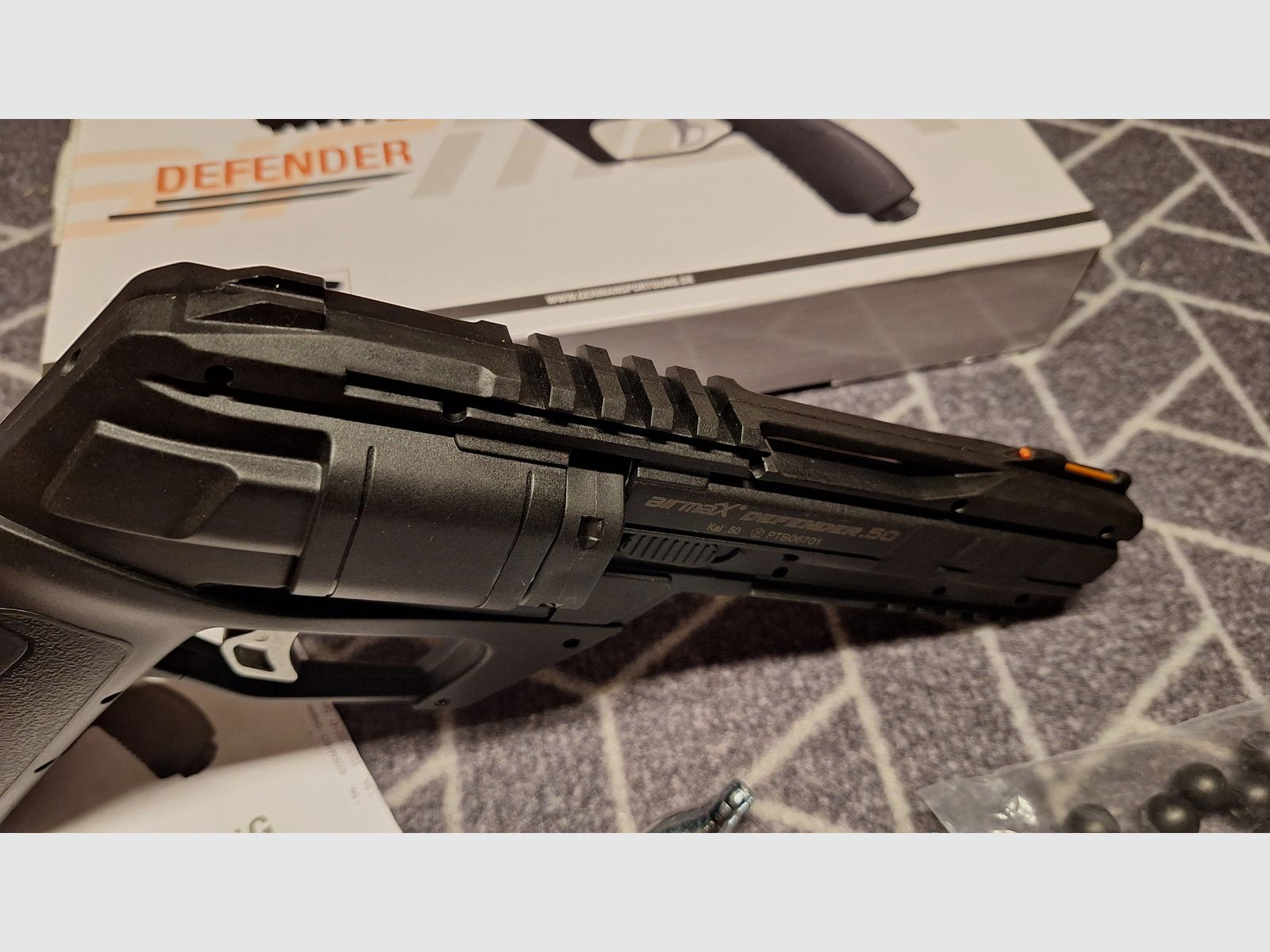 AirmaX Defender Co2-Revolver cal .50 Defense