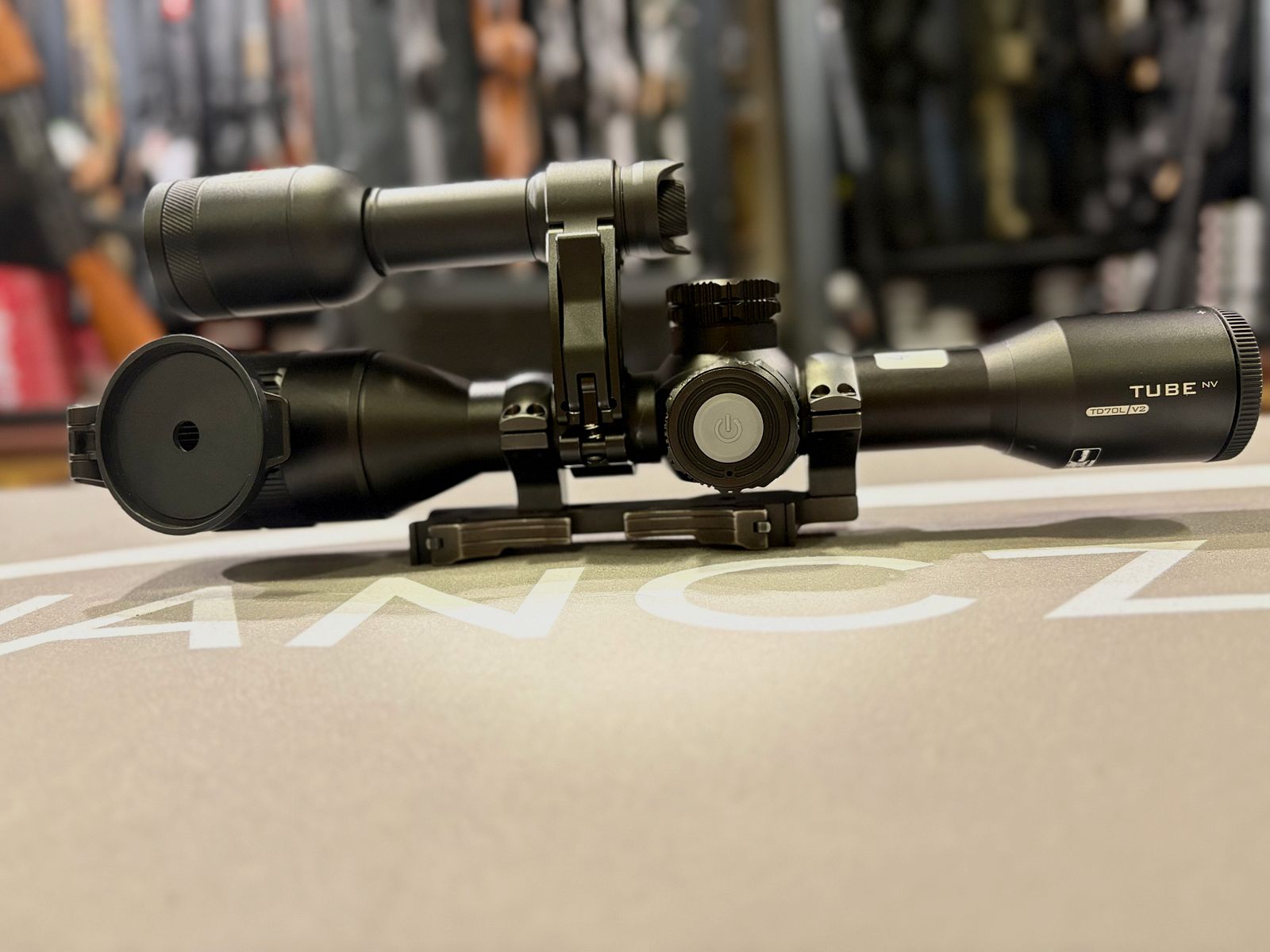 Night vision riflescope INFIRAY TUBE TD70L V2 + Łuszczek quick-release mount for Picatinny + Noxar DIR850 illuminator, image 1 of 4